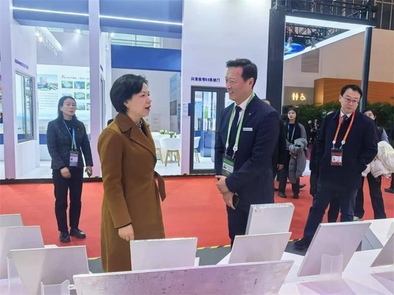 綠色低碳，引領(lǐng)產(chǎn)業(yè)鏈可持續(xù)發(fā)展——明泰鋁業(yè)精彩亮相鏈博會